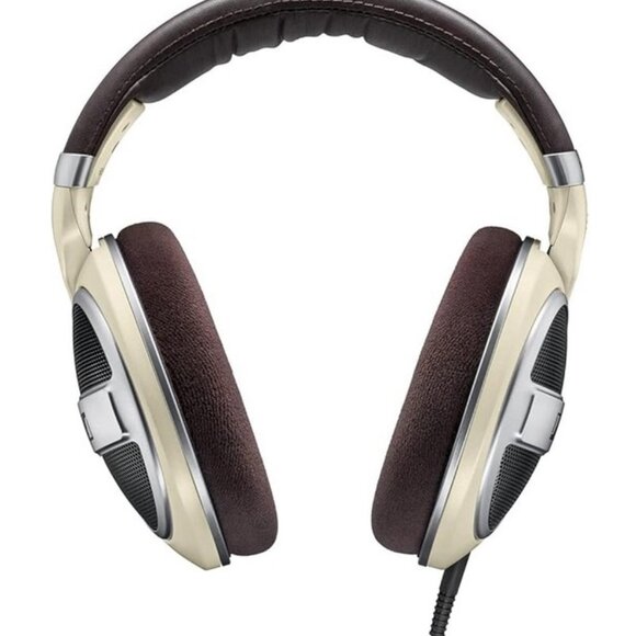 Brand New Sennheiser HD 599 Headphones - Picture 3 of 7